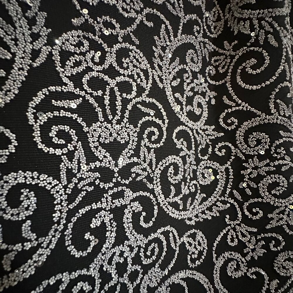 ✨ Dressbarn Woman Collection Black Beaded Tank Top (Size 18/20) ✨